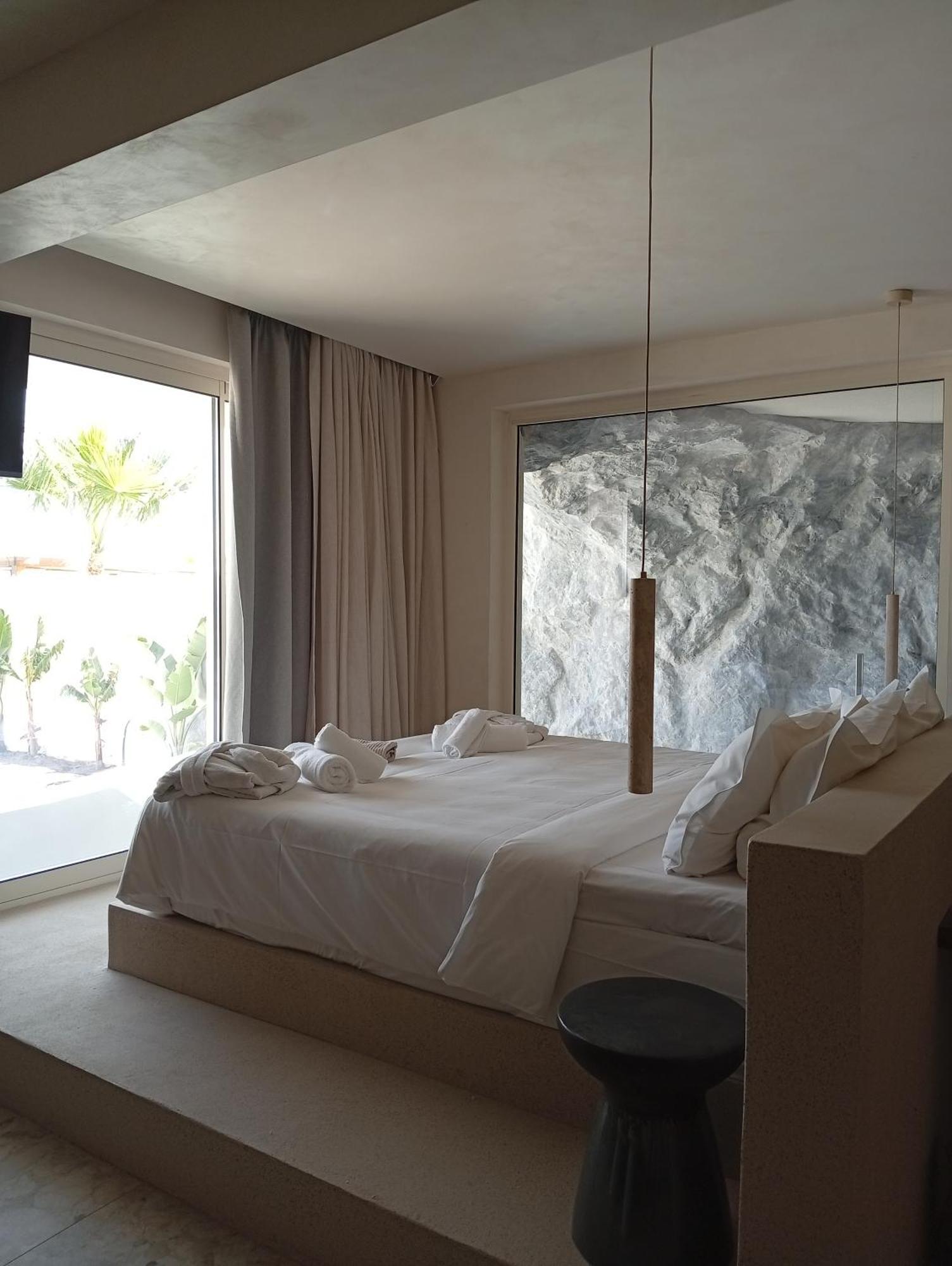 Uzenie All Suites Boutique Resort (Adults Only) Adelianos Kampos Luaran gambar