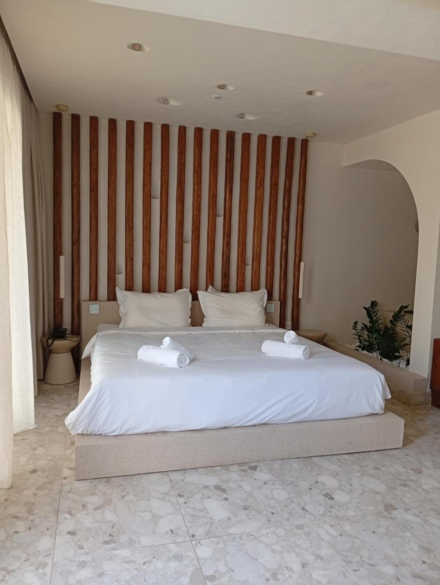 Uzenie All Suites Boutique Resort (Adults Only) Adelianos Kampos Luaran gambar